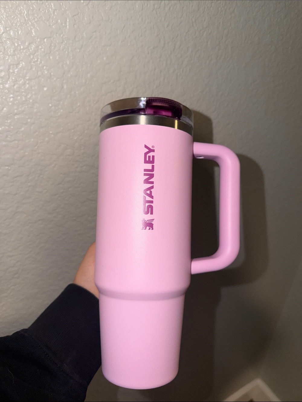 Light pink 30 oz Stanley tumblr